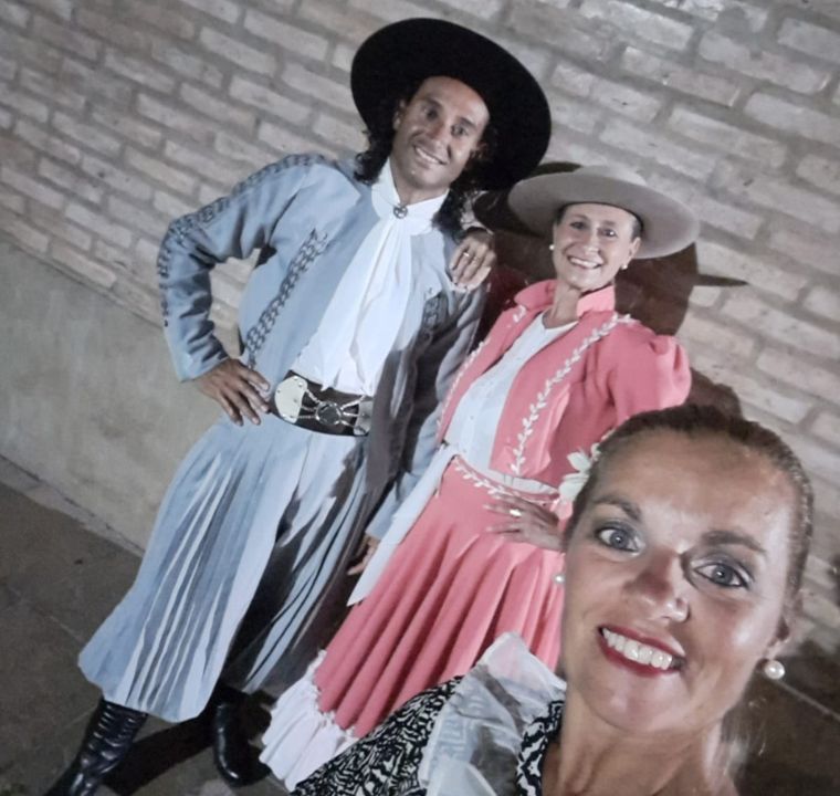 Danzas Folklóricas Adultos 4